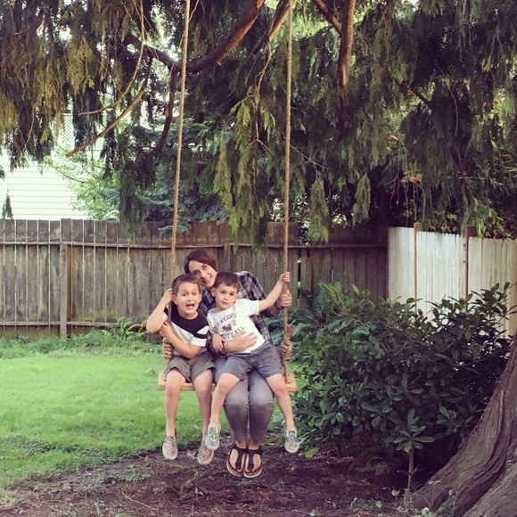 Meet your Posher, Haley - Picture 2 of 2